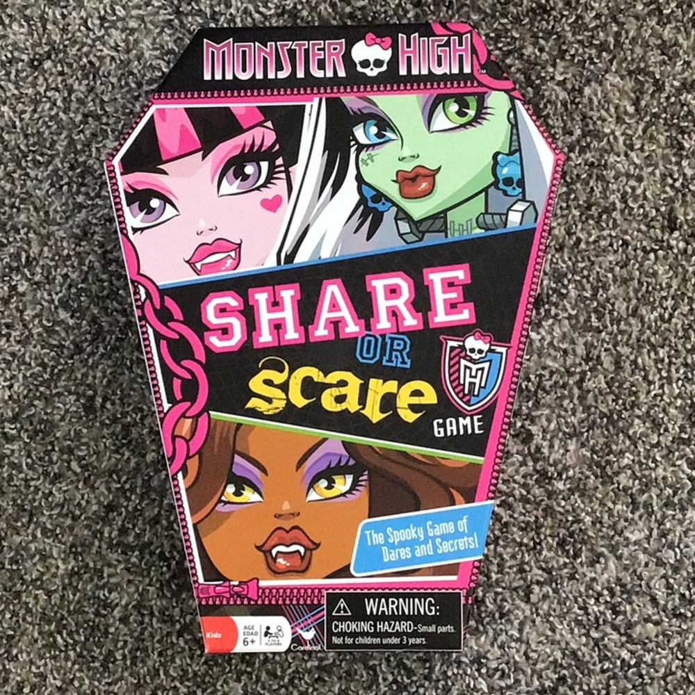 Monster High Share or Scare Game